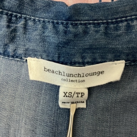 Beach Lunch Lounge Chambray Top with Raw Hem - Picture 9 of 12